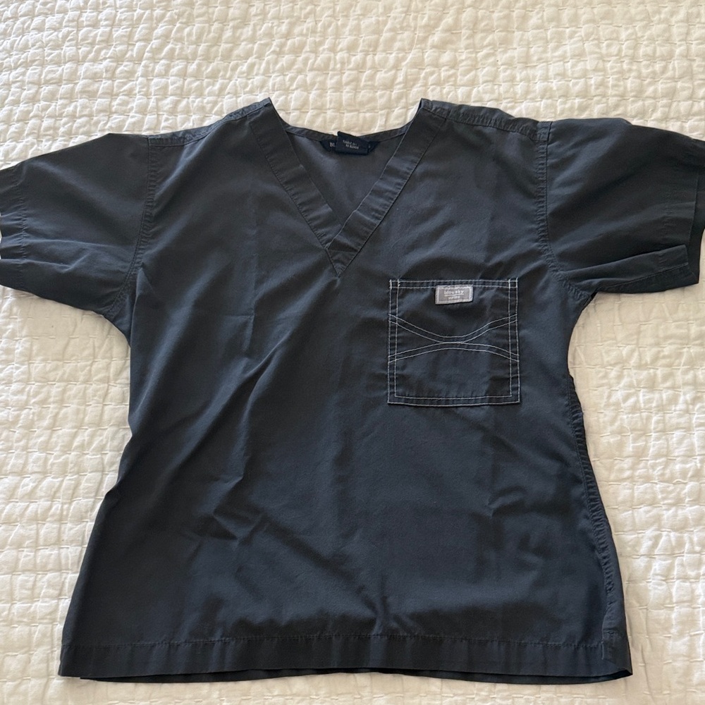 Blue Sky Charcoal Scrub Top - Small Grey Label
